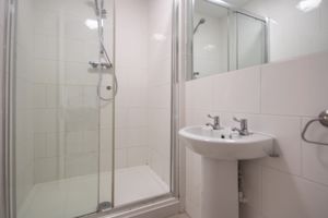 Photo 25- click for photo gallery